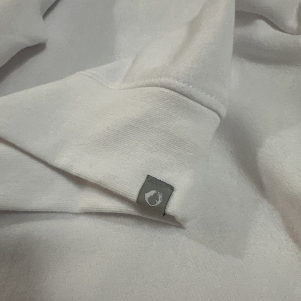 The American Outdoorsman Wyoming Sweatshirt Womens Sz S White‎ Pullover NWT - Picture 6 of 6